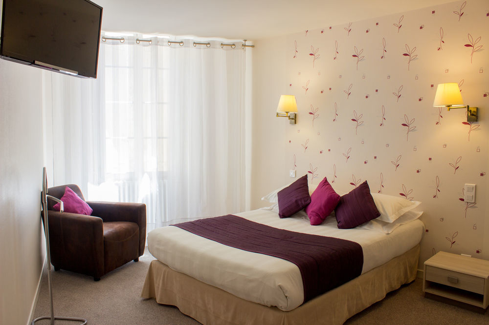 Contact Hotel Les Platanes Villeneuve Sur Lot Centre Εξωτερικό φωτογραφία