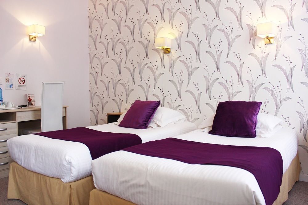 Contact Hotel Les Platanes Villeneuve Sur Lot Centre Εξωτερικό φωτογραφία